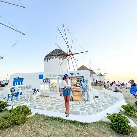 Mykonos Sunset With Jacuzzis